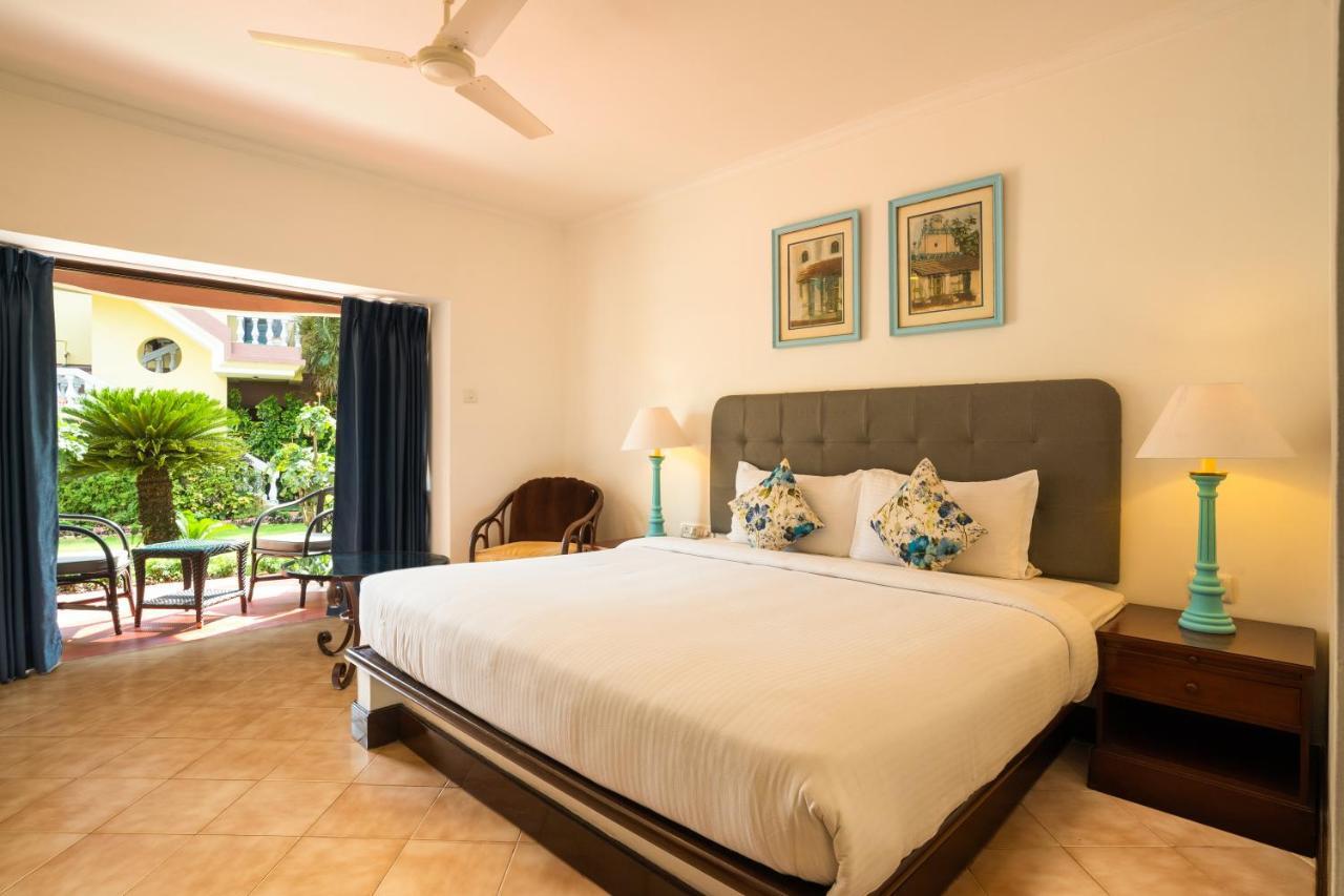 קולבה Coconut Grove Beach Resort מראה חיצוני תמונה